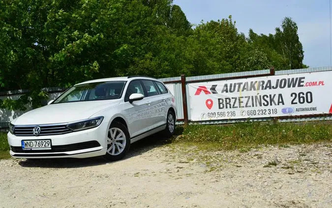 samochody osobowe Volkswagen Passat cena 59900 przebieg: 172000, rok produkcji 2019 z Nowa Ruda